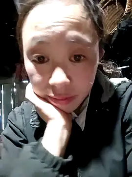 Snapshot of lyuyenkk chatting on 10.07.25 lyuyenkk online show from 10.07.25