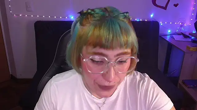 Miacatsito3 online show from 07.08.26