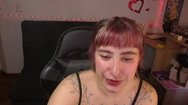 Miacatsito3 online show from 07.28.26