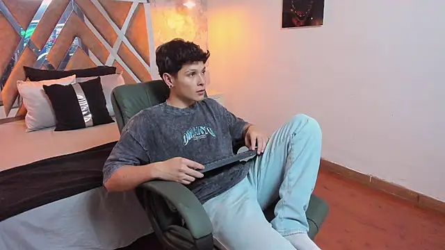 kraven lust online show from 09.16.25