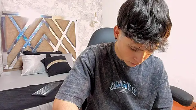 kraven lust online show from 02.12.26