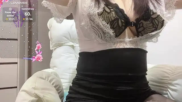 janequeen online show from 04.17.26