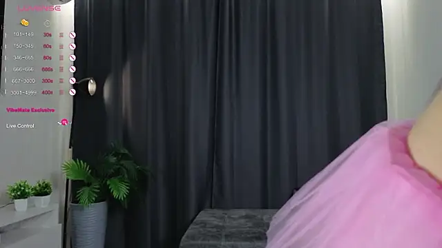 Snapshot of Jupiter_Boobs chatting on 02.13.26 Jupiter Boobs online show from 02.13.26