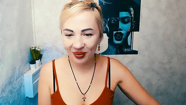 EmmaCat  online show from 11.03.25