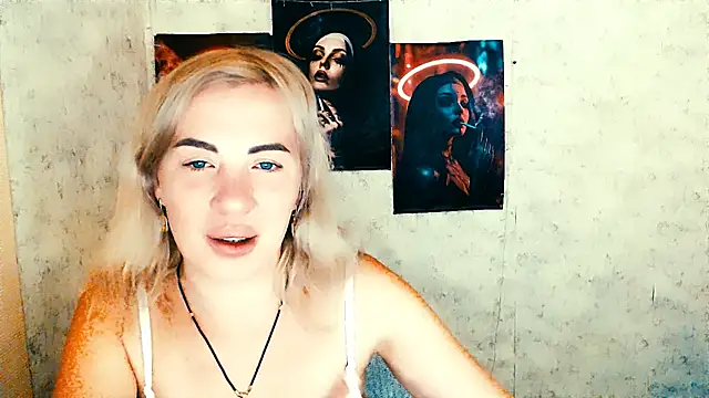 EmmaCat  online show from 11.10.25