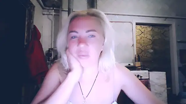 EmmaCat  online show from 05.26.26
