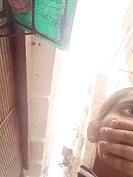 Saloni-Gupta online show from 12.14.25