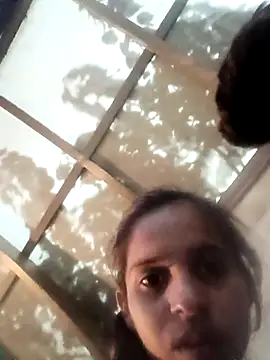 Snapshot of Saloni-Gupta chatting on 02.14.26 Saloni-Gupta online show from 02.14.26