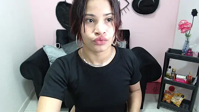 mia sexgirl online show from 11.24.25