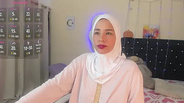 Snapshot of ShanaJamil chatting on 03.26.26 ShanaJamil online show from 03.26.26