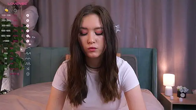 AlinaOrf online show from 11.17.25