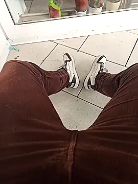 Snapshot of fullystroked chatting on 10.30.25 fullystroked online show from 10.30.25