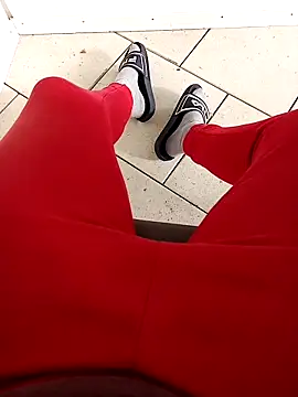 Snapshot of fullystroked chatting on 11.02.25 fullystroked online show from 11.02.25