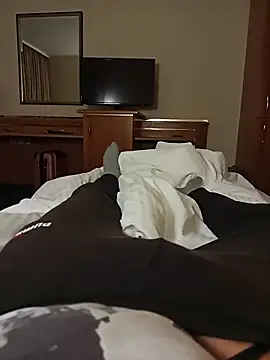 Snapshot of fullystroked chatting on 11.30.25 fullystroked online show from 11.30.25