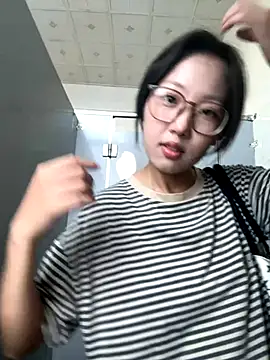 Snapshot of xiaomugouya chatting on 10.02.25 xiaomugouya online show from 10.02.25