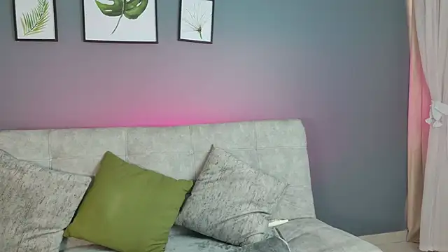 Vicky kittyy online show from 04.12.26