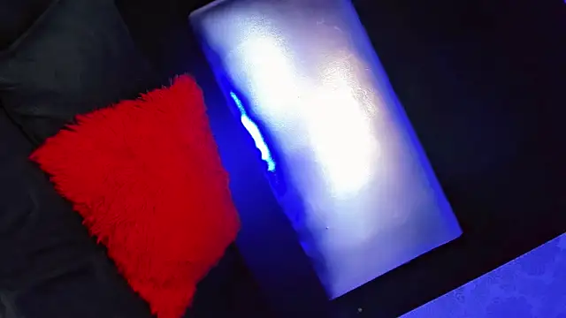 Snapshot of daniela_dolls chatting on 12.16.25 daniela dolls online show from 12.16.25