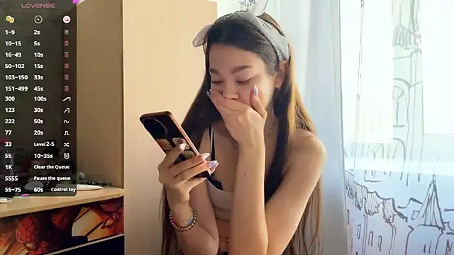 Cuteviola online show from 04.10.26