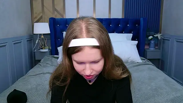 Snapshot of Alida_Brice chatting on 02.06.26 Alida Brice online show from 02.06.26