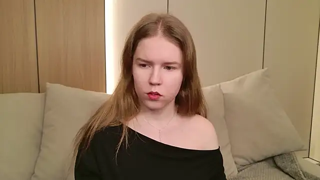 Snapshot of Alida_Brice chatting on 03.13.26 Alida Brice online show from 03.13.26