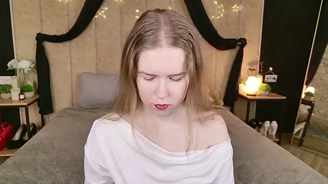 Snapshot of Alida_Brice chatting on 03.16.26 Alida Brice online show from 03.16.26