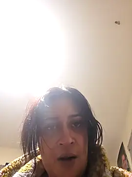 Snapshot of Trixtbang chatting on 09.27.25 Trixtbang online show from 09.27.25