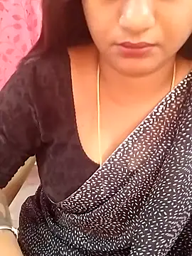 Snapshot of Tamil_Kayal_kutty chatting on 09.14.25 Tamil Kayal kutty online show from 09.14.25