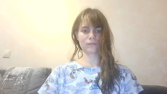 Snapshot of Loriven chatting on 09.22.25 Loriven online show from 09.22.25