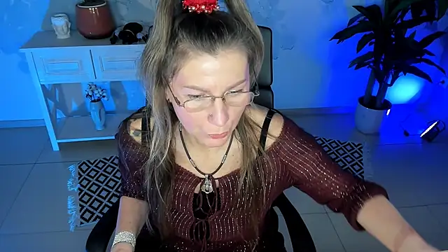 UmaSpace online show from 11.30.25