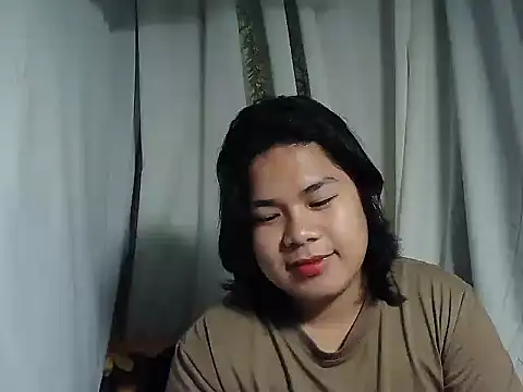 Huntrix2025 online show from 03.06.26