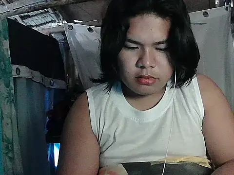 Huntrix2025 online show from 04.16.26