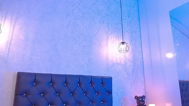 Sabriinaa Foxx online show from 12.13.25