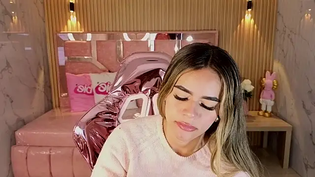 lilith4 s online show from 11.13.25