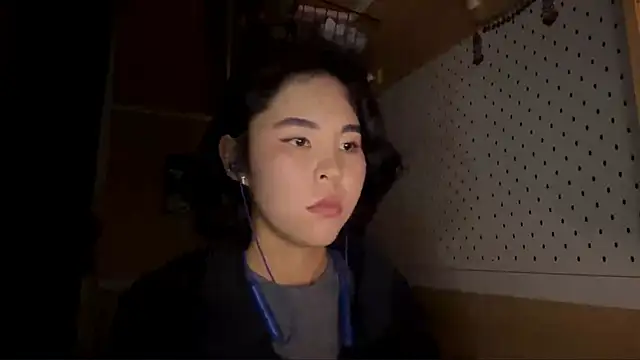 JennyCarpenter online show from 04.17.26