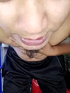Snapshot of Zarul98 chatting on 07.18.26 Zarul98 online show from 07.18.26