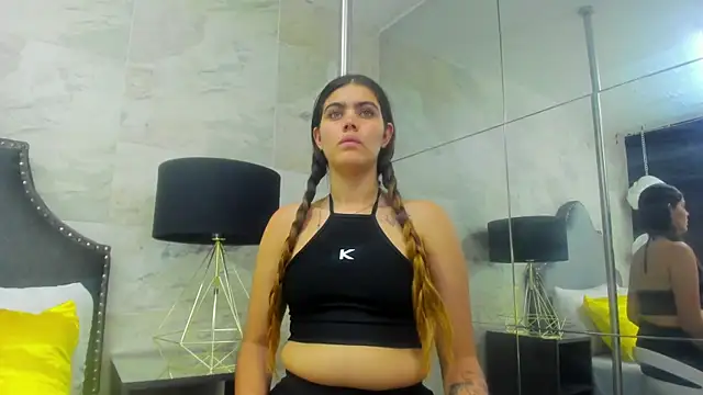 isabel 09 online show from 07.08.26