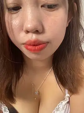 Rose-babyx online show from 10.14.25