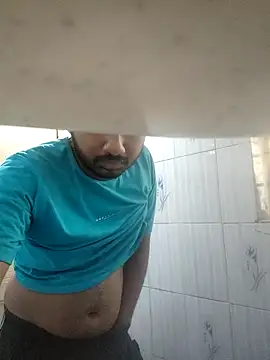 Snapshot of ndon63421 chatting on 09.21.25 ndon63421 online show from 09.21.25