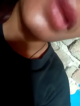 Aaisha-16 online show from 04.19.26