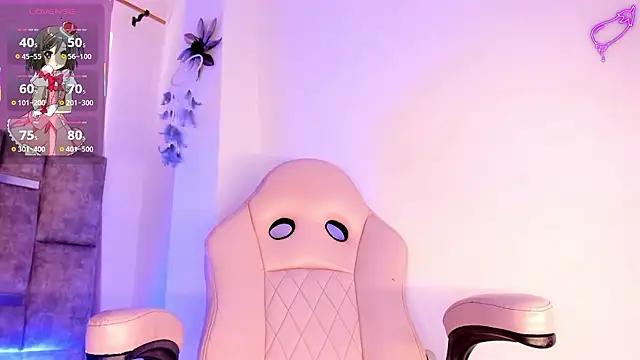 Snapshot of Mia_royal chatting on 01.17.26 Mia royal online show from 01.17.26