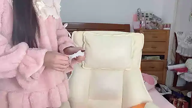 Akong11 online show from 12.15.25