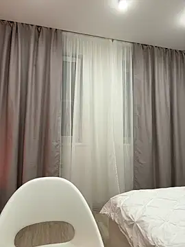 FriendlyFire 18 online show from 04.10.26