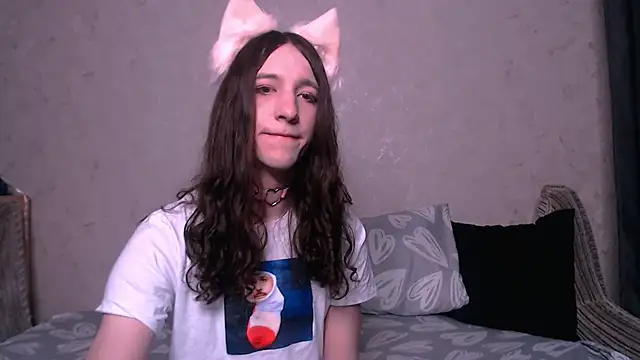 SilverMuse  online show from 10.06.25