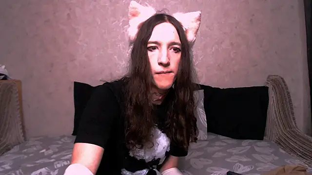 SilverMuse  online show from 10.17.25