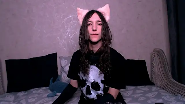 SilverMuse  online show from 11.28.25