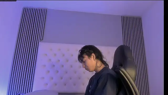 toji luxxer online show from 11.24.25