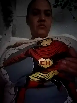 Snapshot of LaraStons chatting on 09.30.25 LaraStons online show from 09.30.25