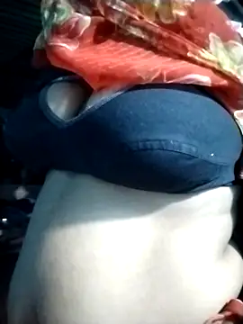 Hotwera97444 online show from 04.13.26