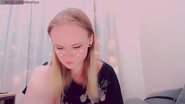 AliceNya cute online show from 02.10.26