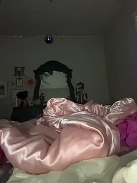 Texxaspearl online show from 11.30.25